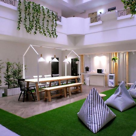Siam Mansion - Sha Hostel Hatjaj Kültér fotó