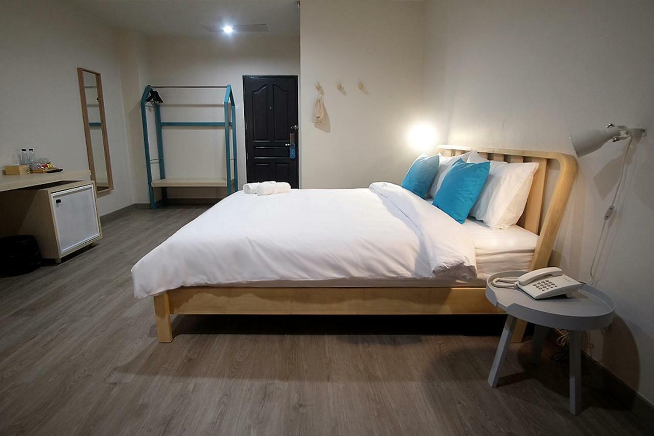 Siam Mansion - Sha Hostel Hatjaj Kültér fotó