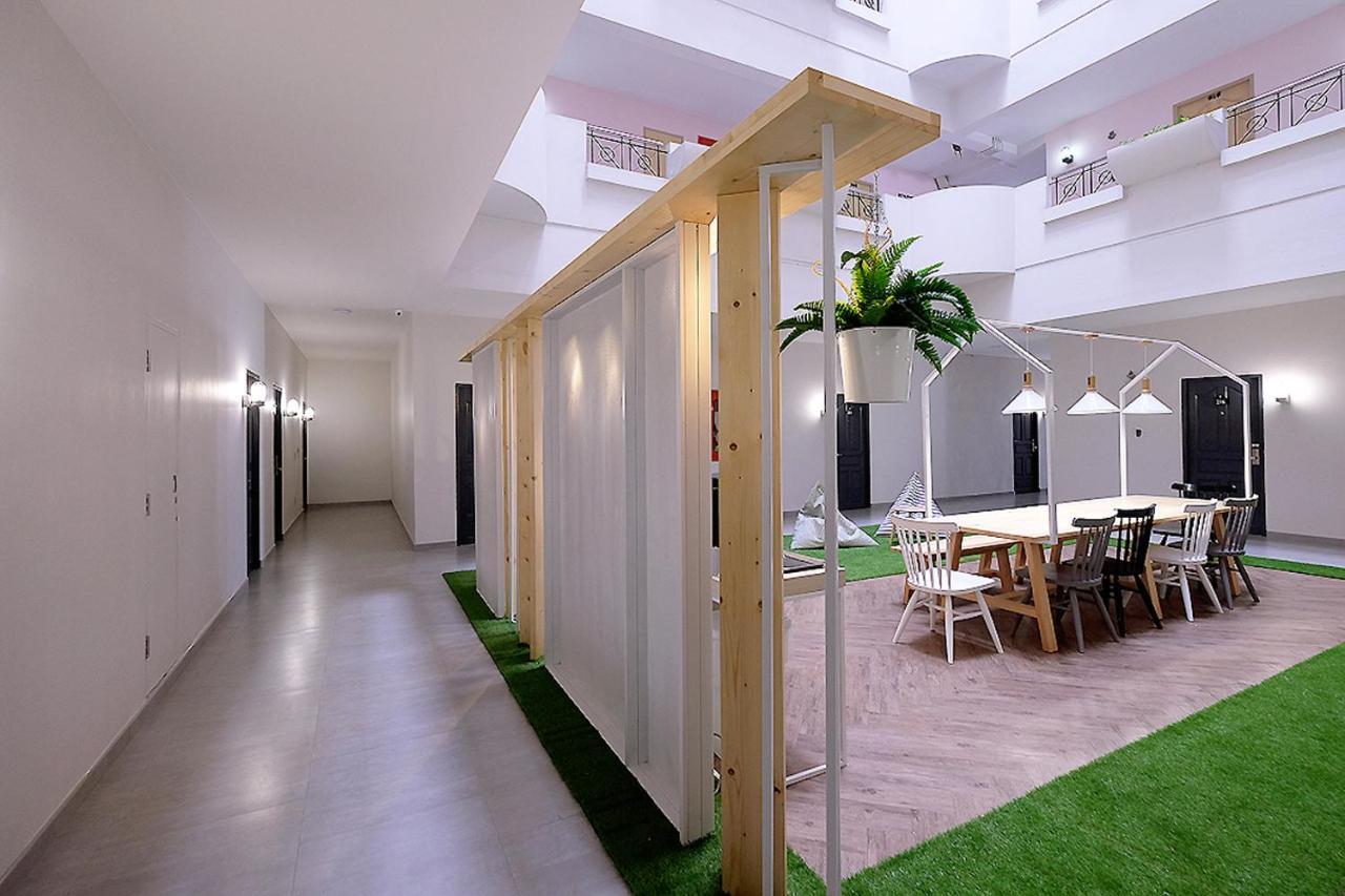 Siam Mansion - Sha Hostel Hatjaj Kültér fotó