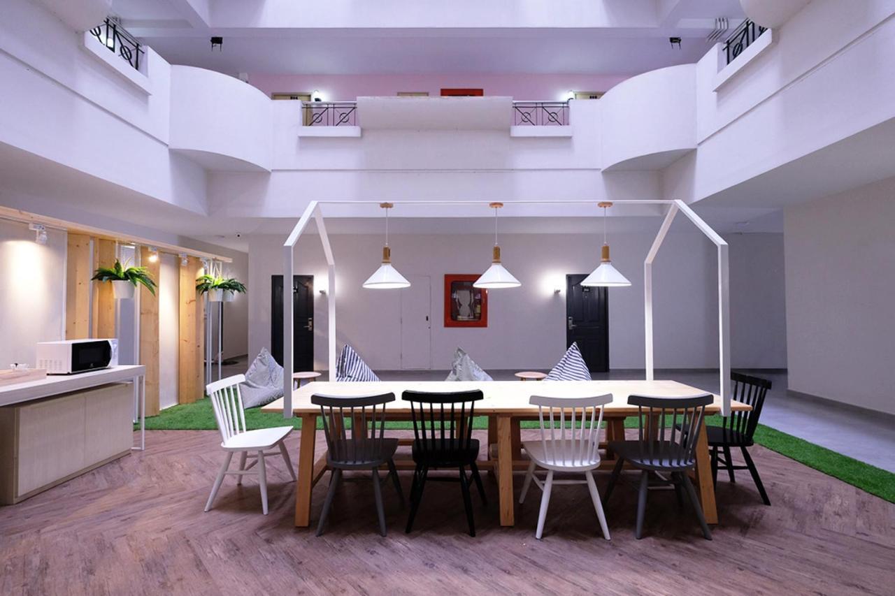 Siam Mansion - Sha Hostel Hatjaj Kültér fotó